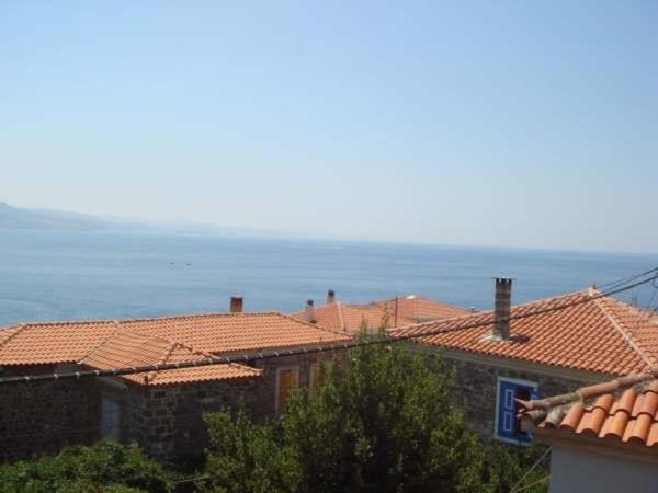 Μαχη Ενοικιαζόμενα Δωμάτια Mithymna Exteriör bild