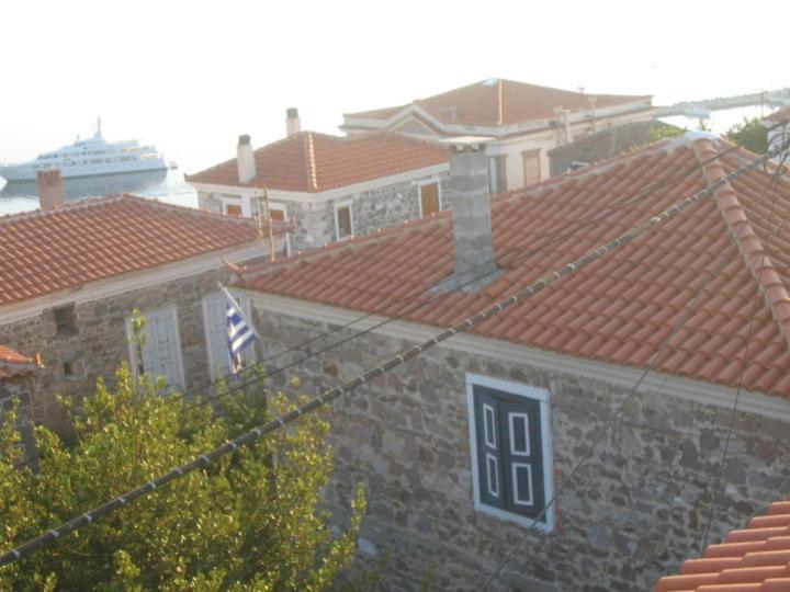 Μαχη Ενοικιαζόμενα Δωμάτια Mithymna Exteriör bild